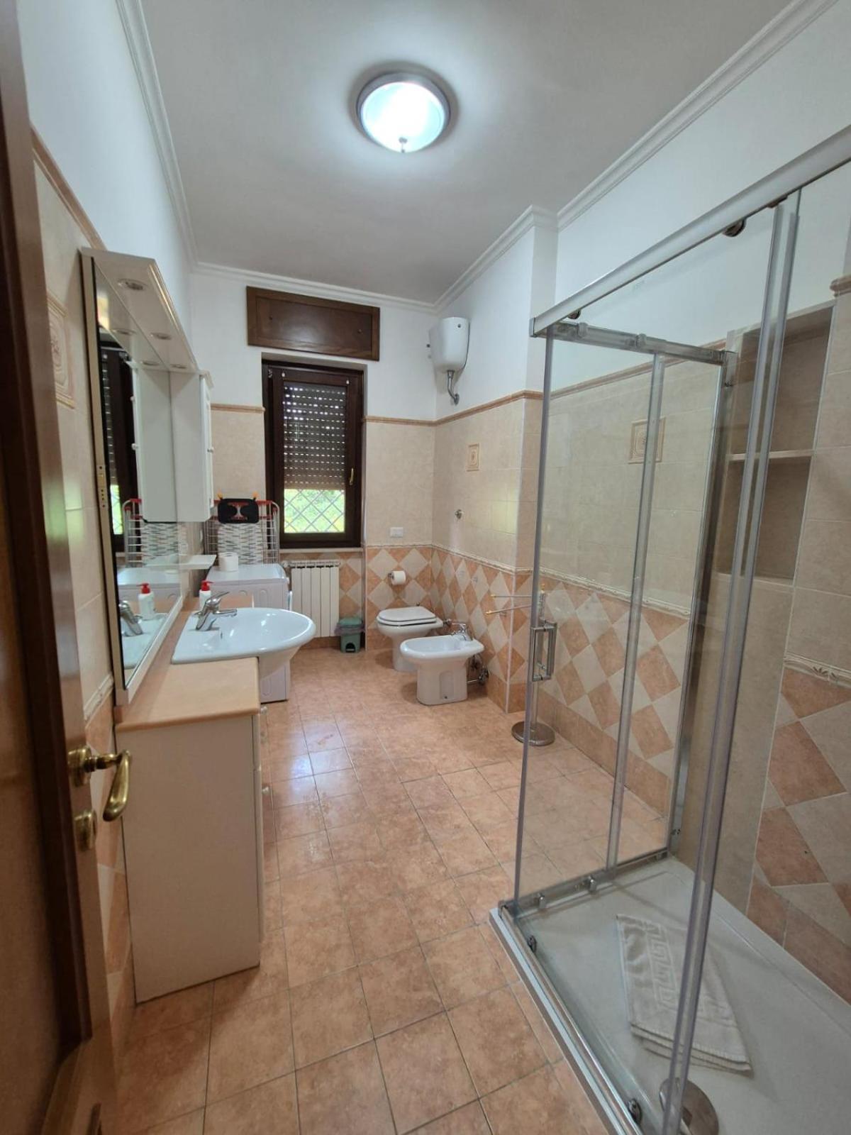 Madi House Apartment Фиумичино Екстериор снимка